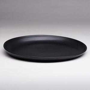 Black Dinner Plate with Elegant Curved Rim | Modern Pottery Dinnerware | Contemporary Scandinavian Design | Stoneware Ceramic