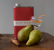 Load image into Gallery viewer, PACKHAM PEAR, CINNAMON &amp; ORANGE PEEL – NO.14 50CL TIN ( Postage Paid )

