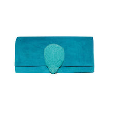 Load image into Gallery viewer, Turquoise Toad skin clutch bag
