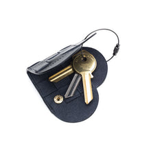 Load image into Gallery viewer, Elskling Key Pouch, Black Leather
